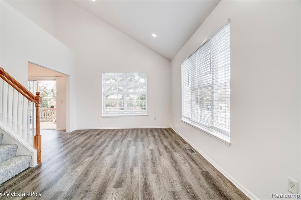 41777 MITCHELL Road, Novi, MI 48377 — Photo 4