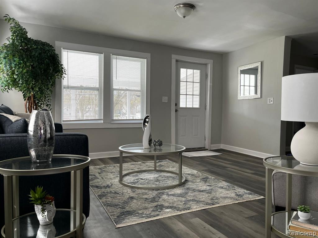 417 E HUNT Street, Adrian, MI 49221 — Photo 10