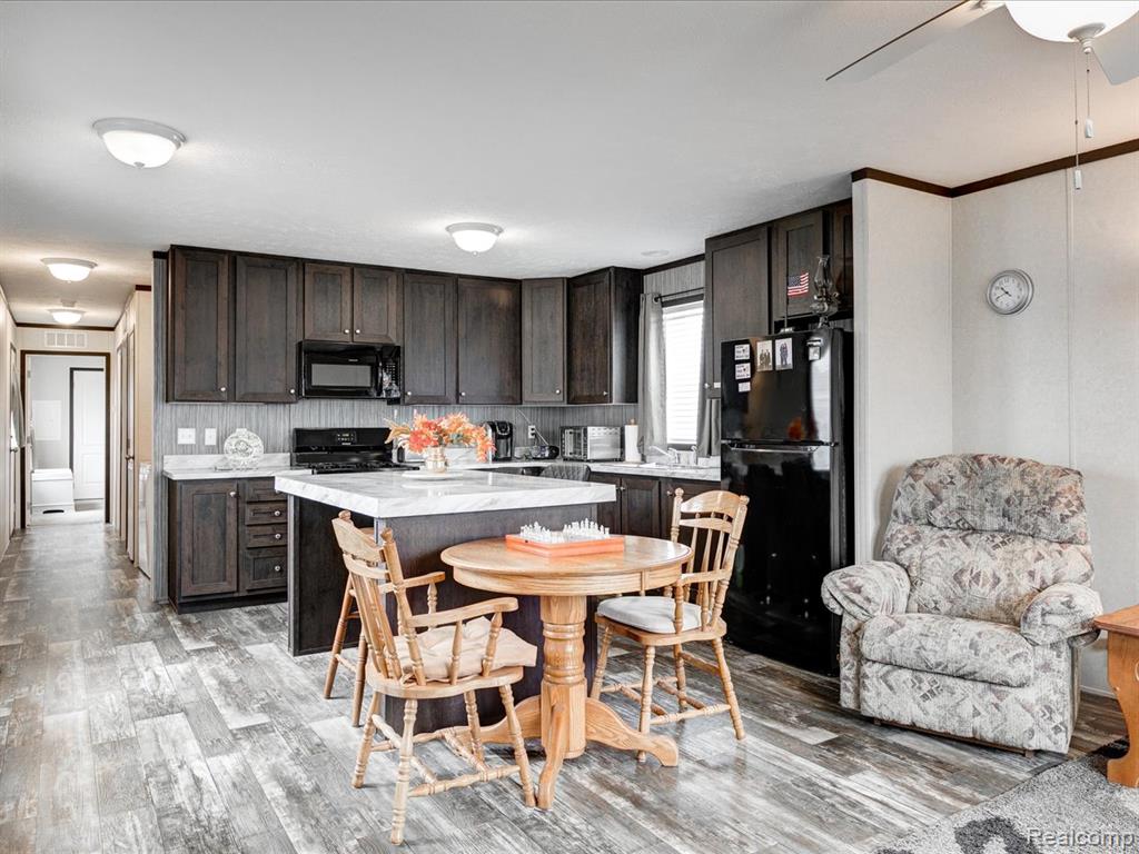 265 Westbrook Court, Port Huron, MI 48060 — Photo 6