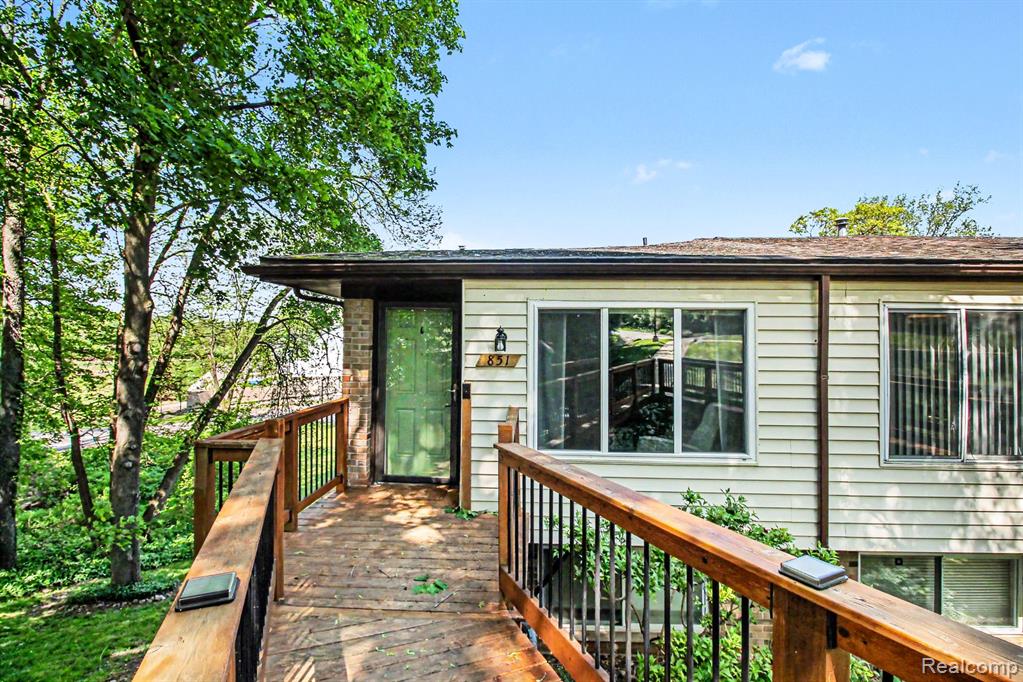851 Union Street, 40, Milford, MI 48381 — Photo 2