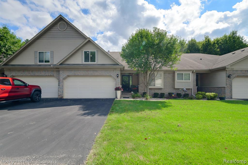 17449 Ava Court, New Boston, MI 48164 — Photo 42