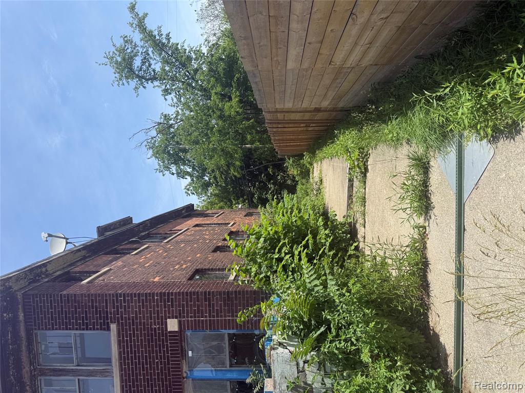 926 Navahoe Street, Detroit, MI 48215 — Photo 4