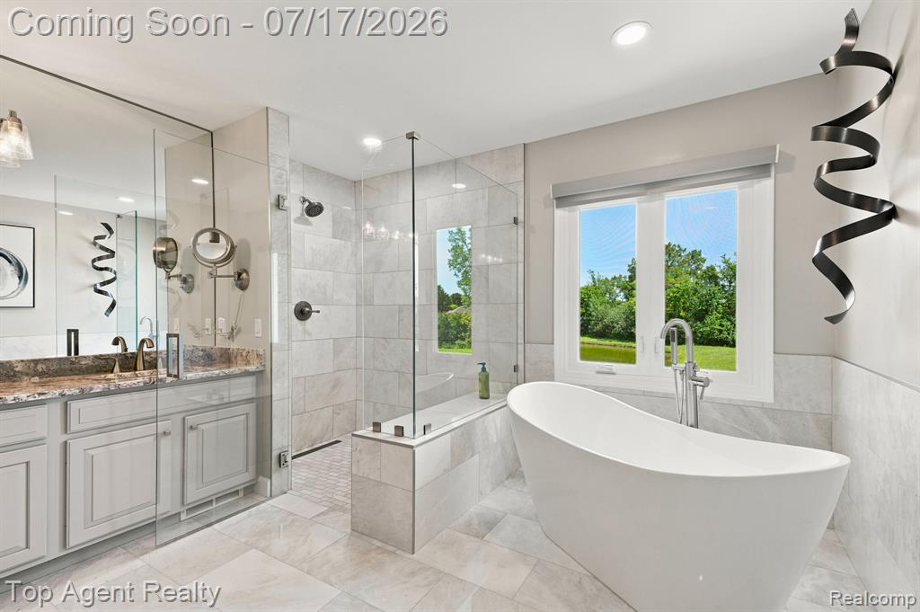 42316 Locklin Drive, Sterling Heights, MI 48314 — Photo 40
