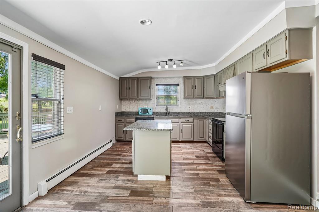 7286 Ormond Road, Davisburg, MI 48350 — Photo 12