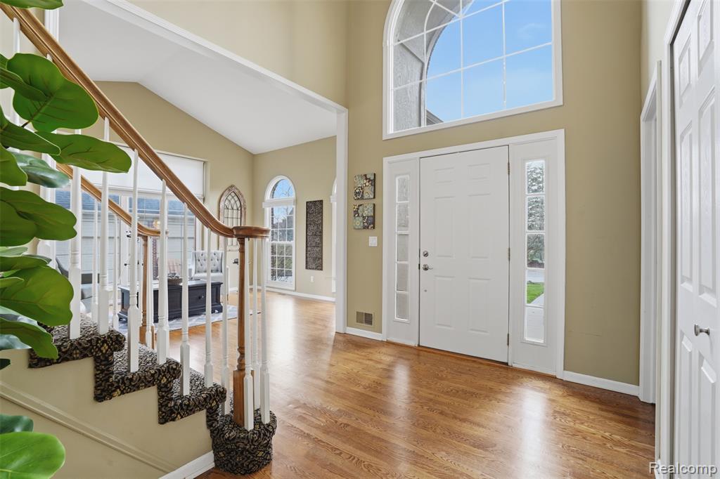 13982 Pleasant View Court, Plymouth, MI 48170 — Photo 3