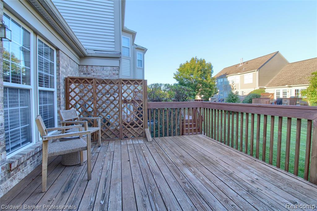 4281 Hunters Circle W, Canton, MI 48188 — Photo 30
