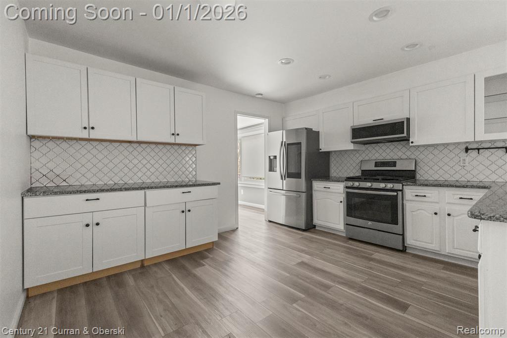 43783 Leeann Lane, Canton, MI 48187 — Photo 8