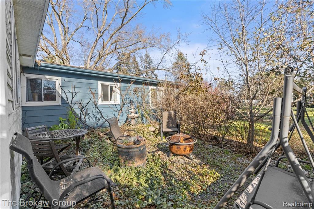 10490 Green Road, Goodrich Vlg, MI — Photo 6