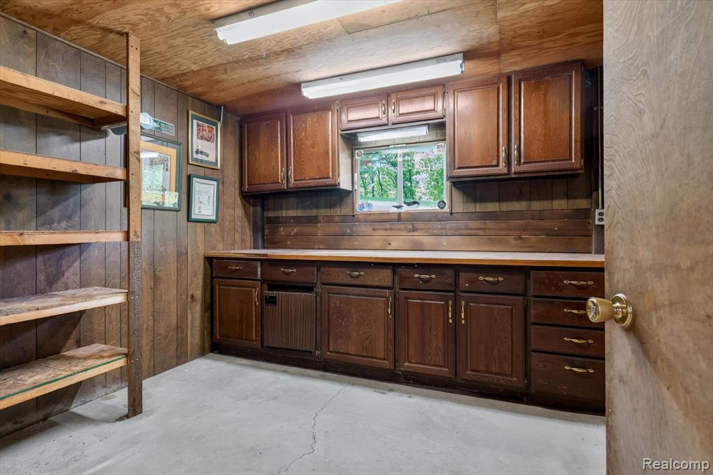 12664 Lashbrook Lane W, Brighton, MI 48114 — Photo 29