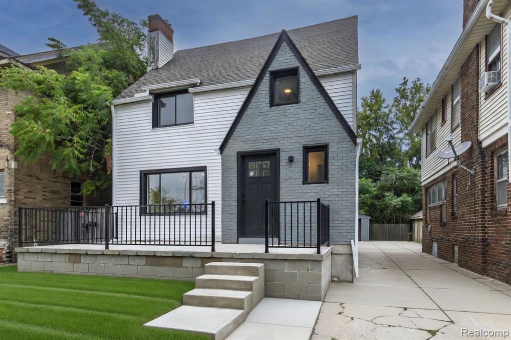 2744 Lawrence Street, Detroit, MI 48206