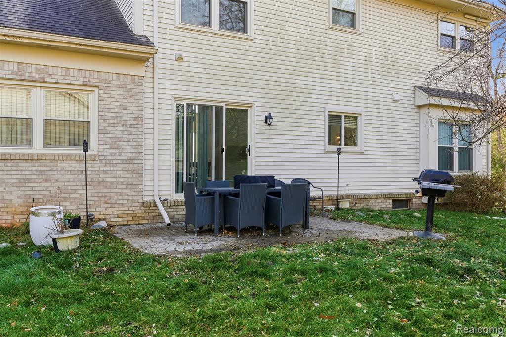 6960 Long Avenue, West Bloomfield, MI — Photo 48