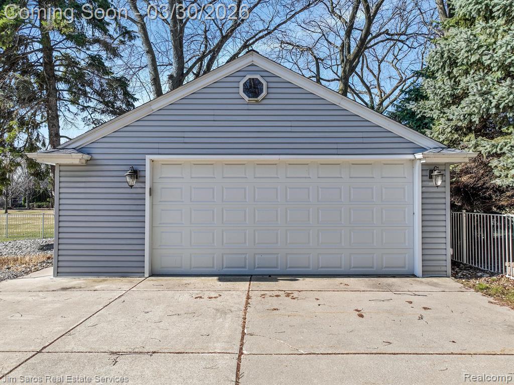 32830 JEFFERSON Avenue, Saint Clair Shores, MI 48082 — Photo 33