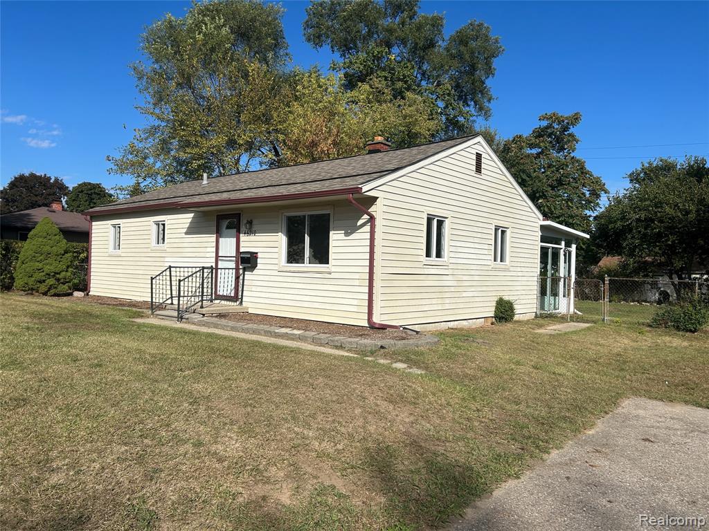 46210 Schimmel Avenue, Shelby Twp, MI 48317 — Photo 2