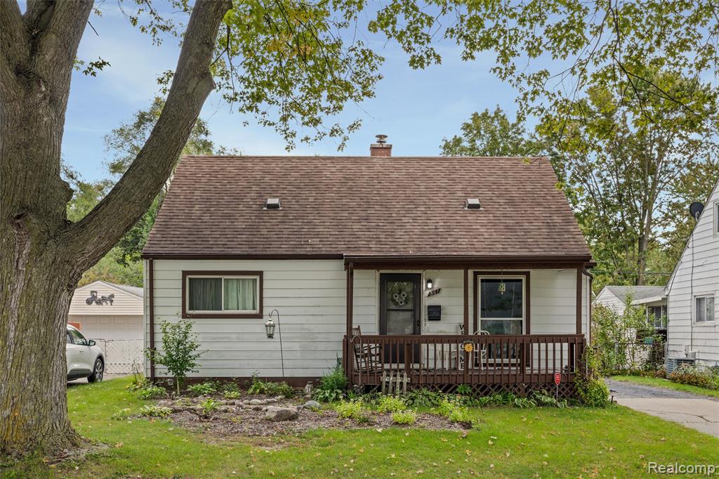 561 Hayes Street, Ypsilanti, MI 48198