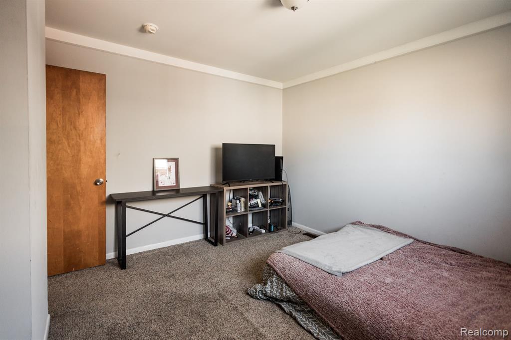 1629 E DULONG Avenue N, Madison Heights, MI 48071 — Photo 29