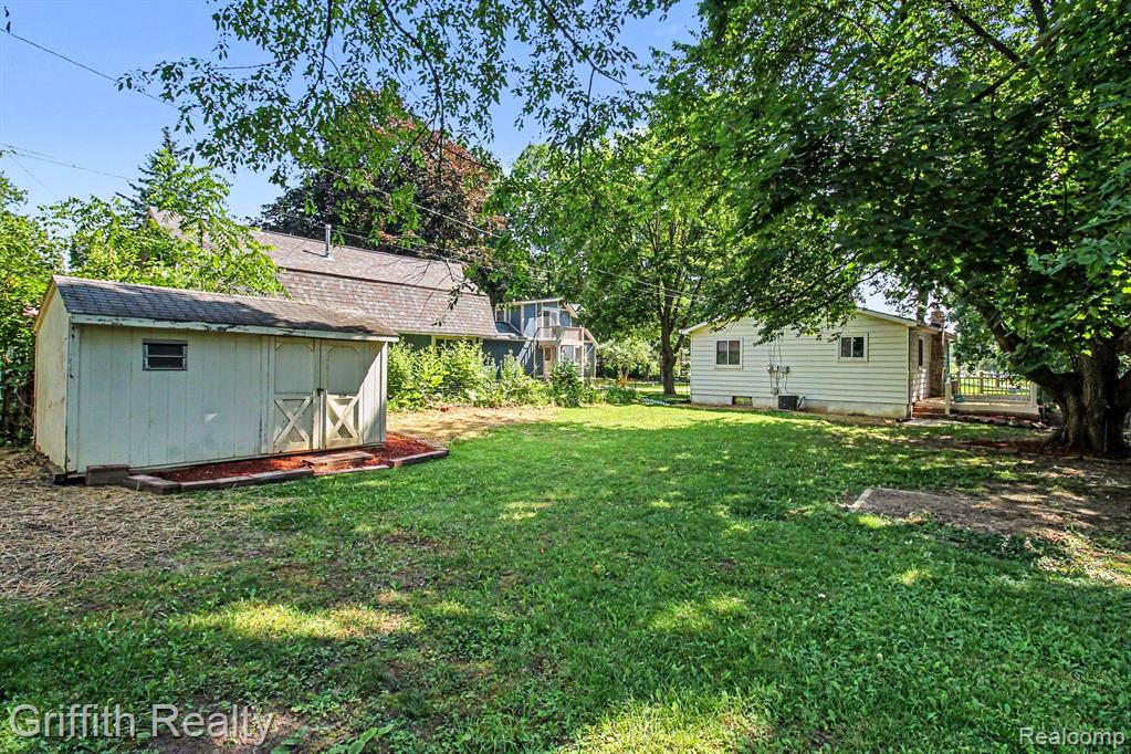 5096 Walker Drive, Brighton, MI 48114 — Photo 23