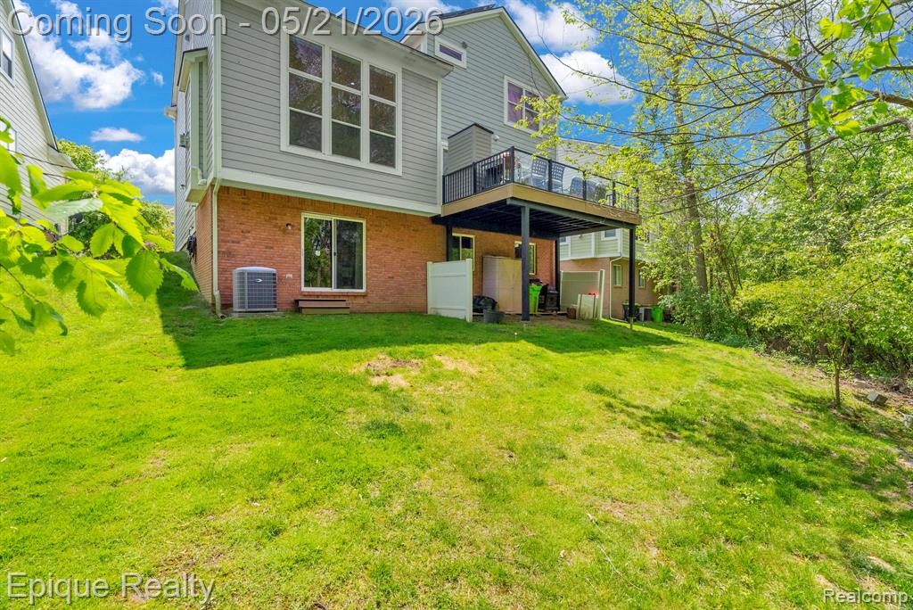 43040 Emerson Way, Novi, MI 48377 — Photo 45