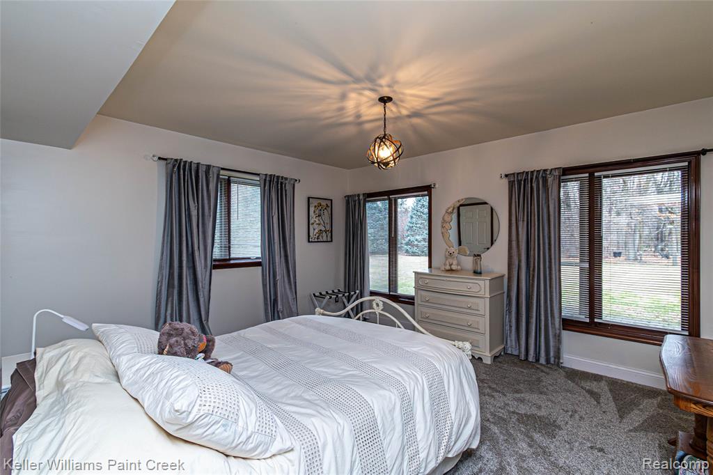 4998 Menominee Lane, Clarkston, MI 48348 — Photo 61