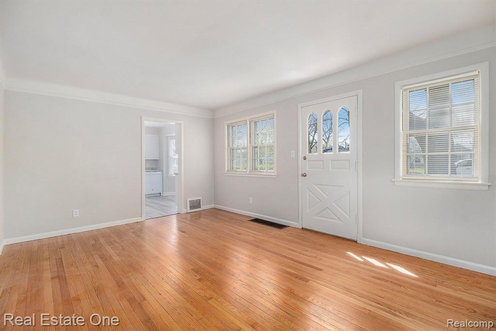 1105 Birk Avenue, Ann Arbor, MI 48103 — Photo 4