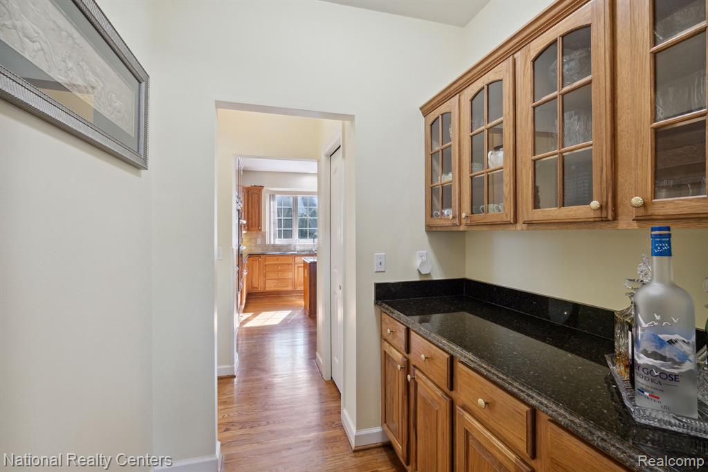 50983 WESTON Drive, Plymouth, MI 48170 — Photo 11