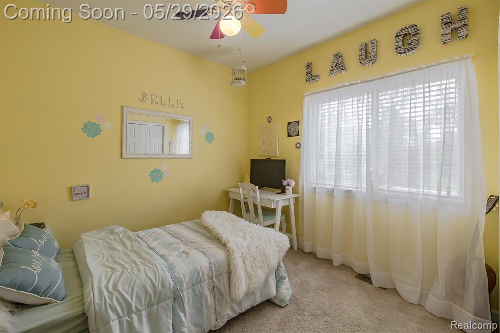 2740 Diane Marie Court, Waterford, MI 48329 — Photo 25