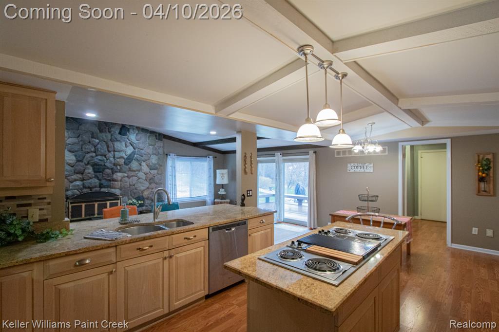2800 Homewood Drive, Troy, MI 48098 — Photo 16
