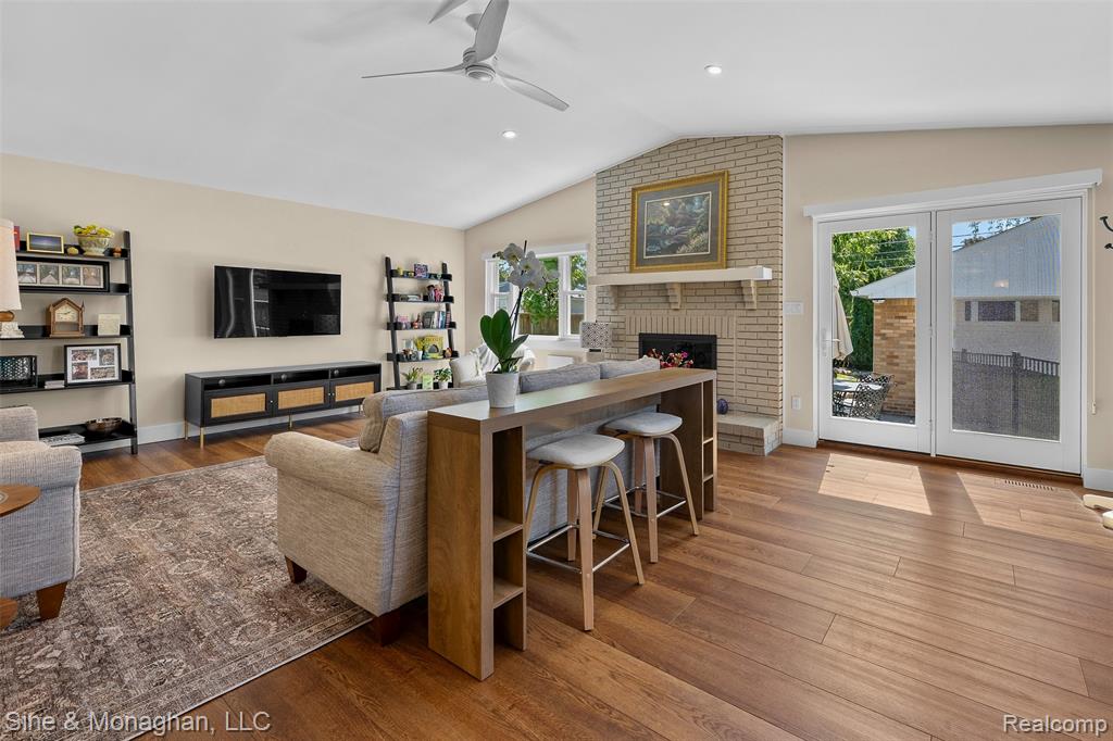 5066 Elmhurst Avenue, Royal Oak, MI 48073 — Photo 11