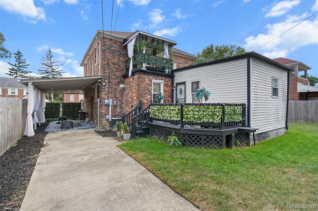 150 W Hildale, Detroit, MI 48203 — Photo 30