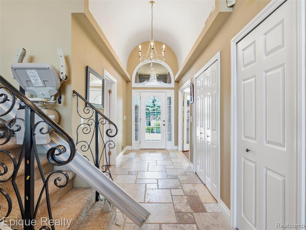33124 N River Road, Harrison Township, MI — Photo 6