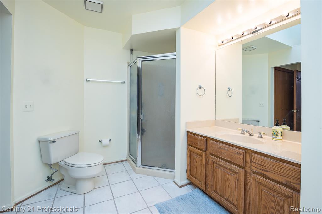 5081 Timberway Trail, Clarkston, MI — Photo 16