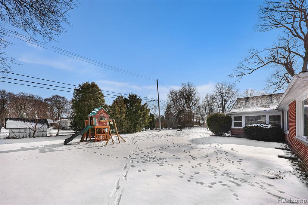 45420 Grant Park, Utica, MI 48317 — Photo 28