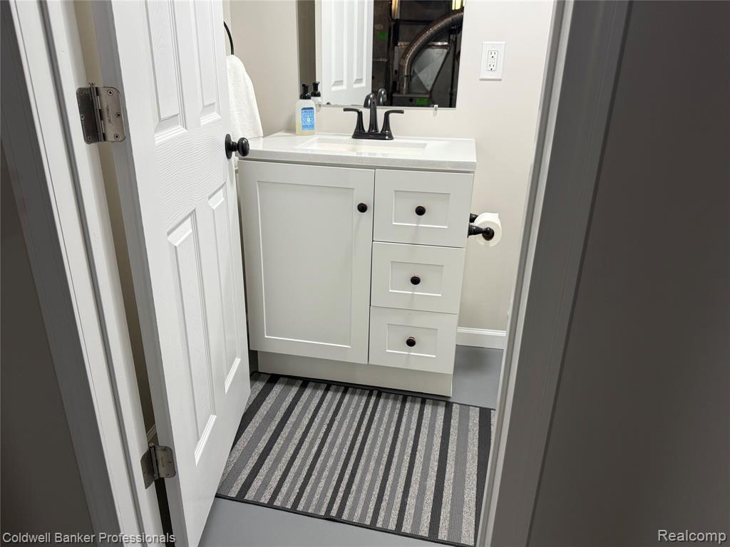 565 E Webster Street, Ferndale, MI 48220 — Photo 24
