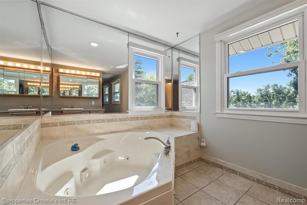 4491 N River Road, Fort Gratiot, MI 48059 — Photo 26
