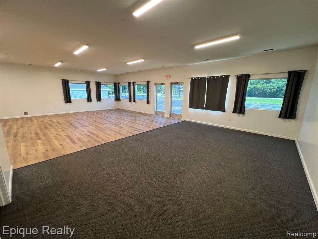 4394 Lapeer Road, Port Huron, MI 48060 — Photo 4