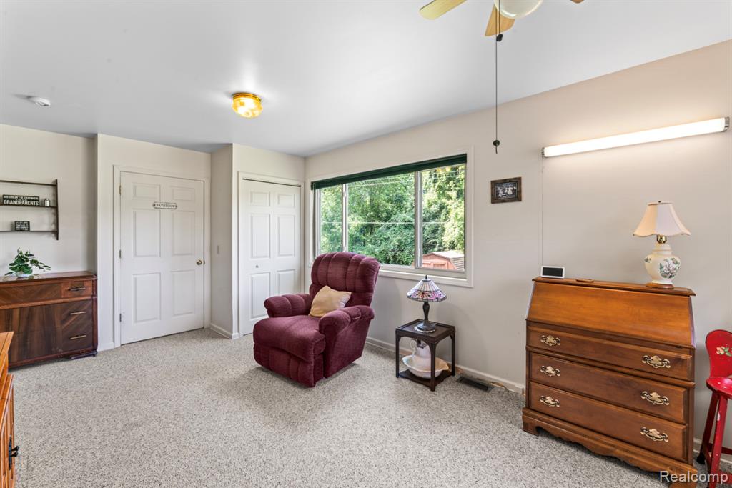 1075 Indian Road, Lapeer, MI 48446 — Photo 12