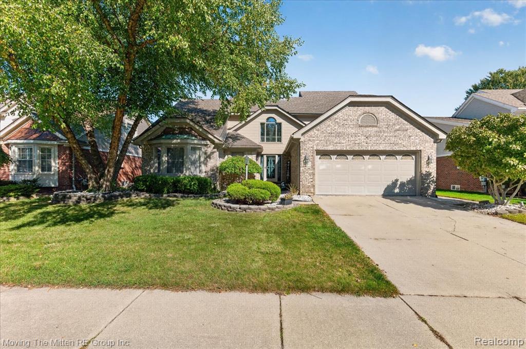 22290 Genesis Drive, Woodhaven, MI 48183