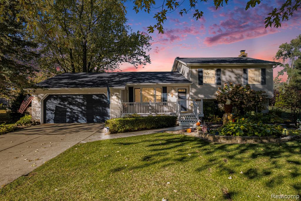 7030 Porter Road, Grand Blanc, MI 48439 — Photo 2