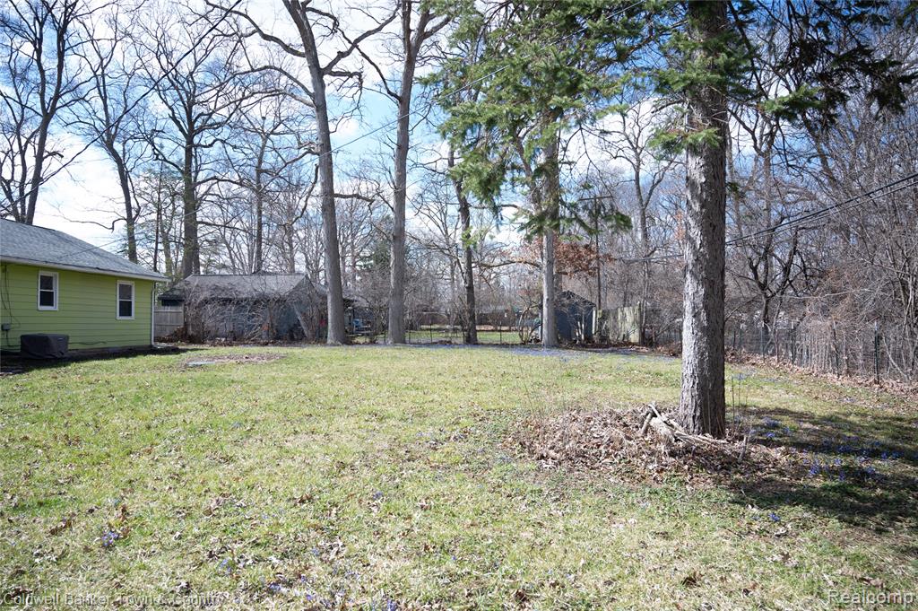4111 Merritt Road, Ypsilanti, MI 48197 — Photo 17