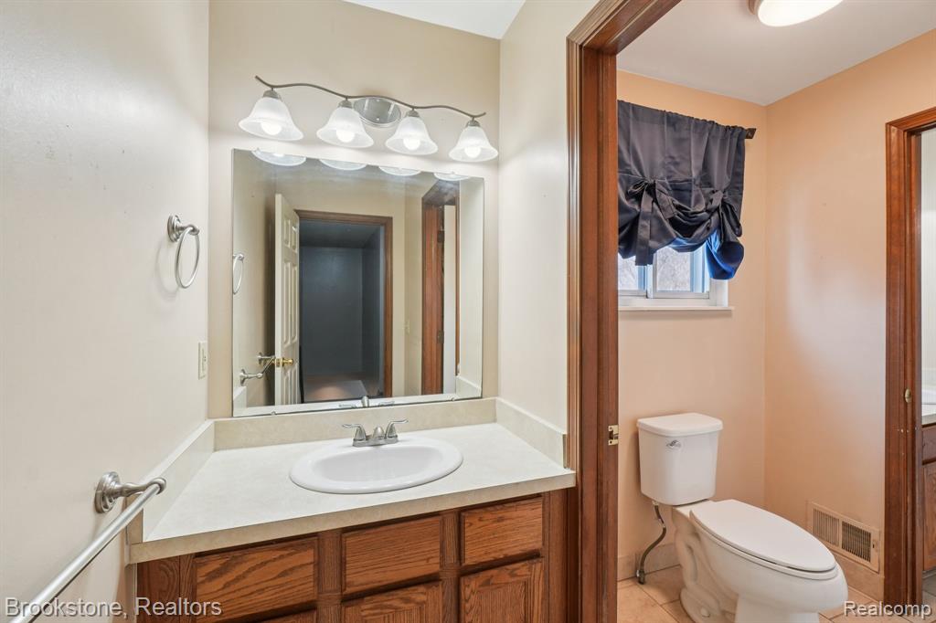 4207 Sunburst Avenue, Waterford, MI 48329 — Photo 23