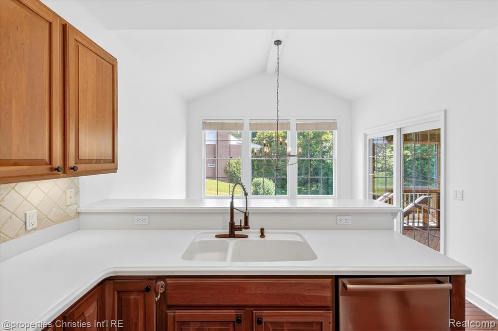 16502 Cypress Court, Northville, MI 48168 — Photo 19