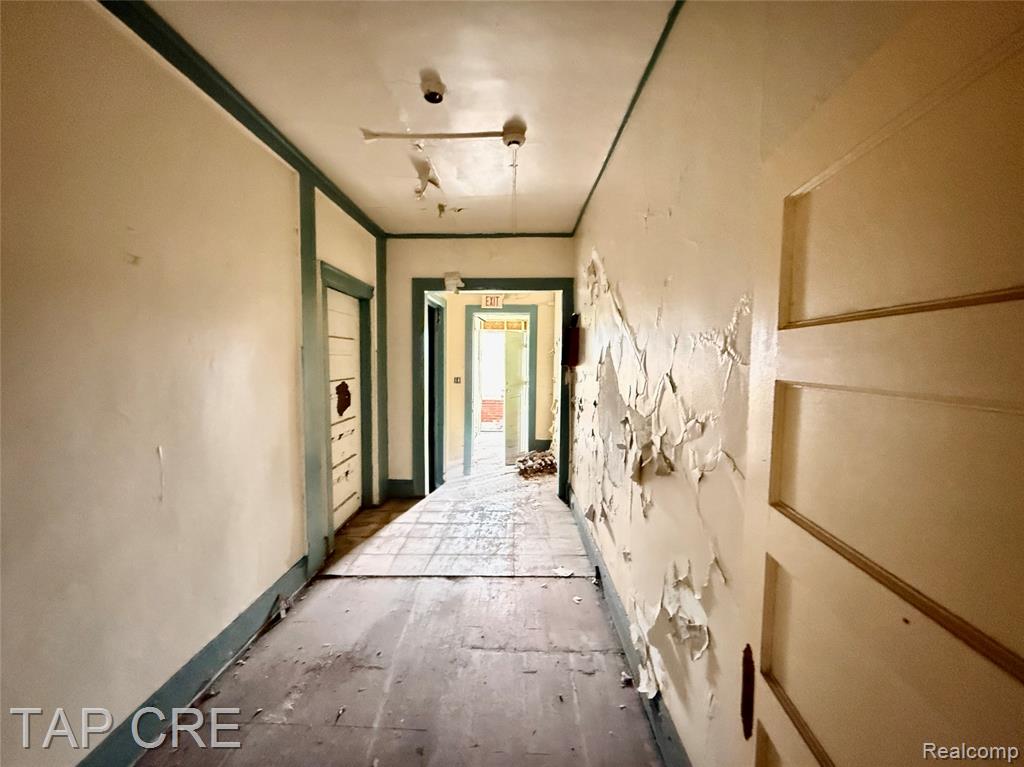 1092 E Grand Boulevard, Detroit, MI 48207 — Photo 6