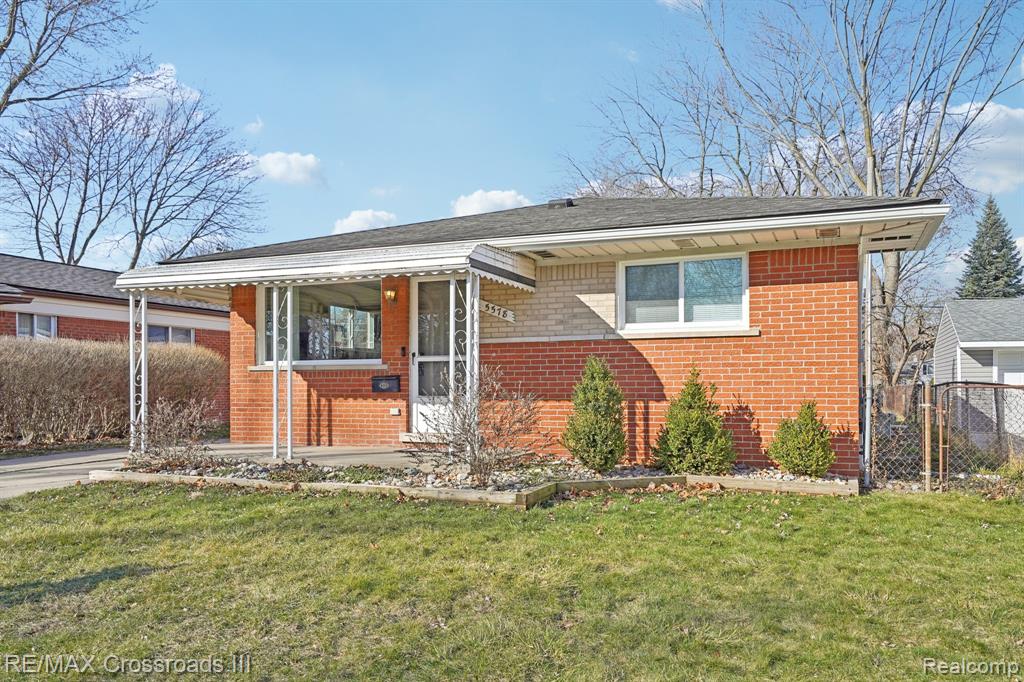 5578 Grindley Park Street, Dearborn Heights, MI 48125 — Photo 2
