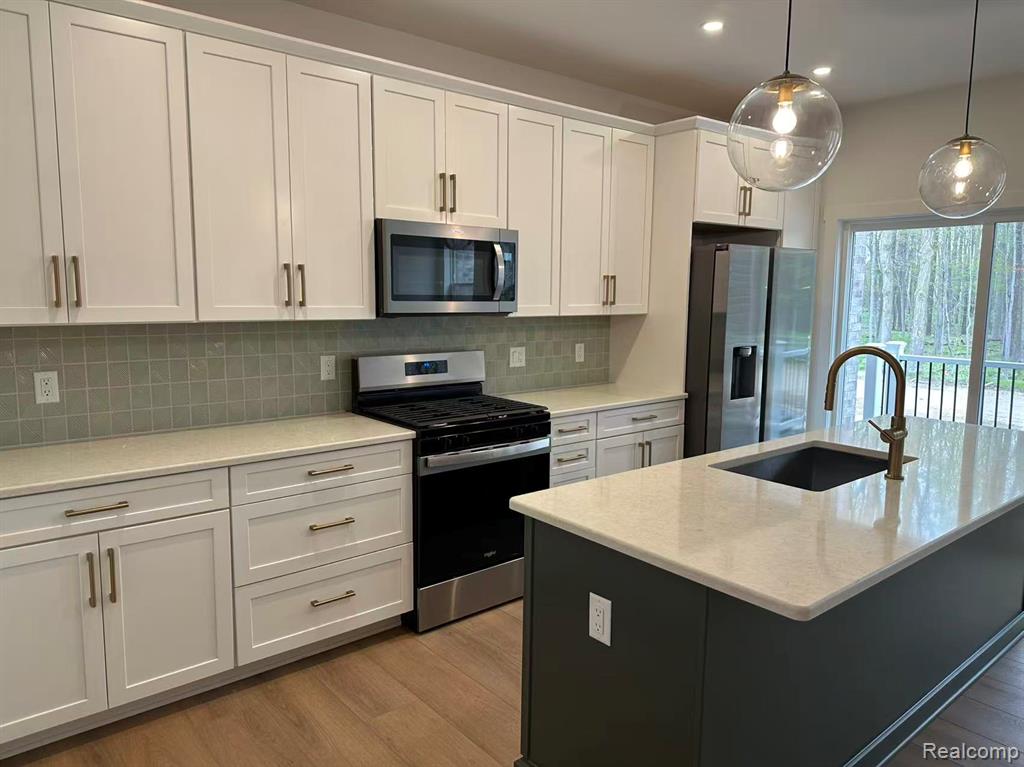 49482 Coldwater Ridge Drive, Northville, MI — Photo 7