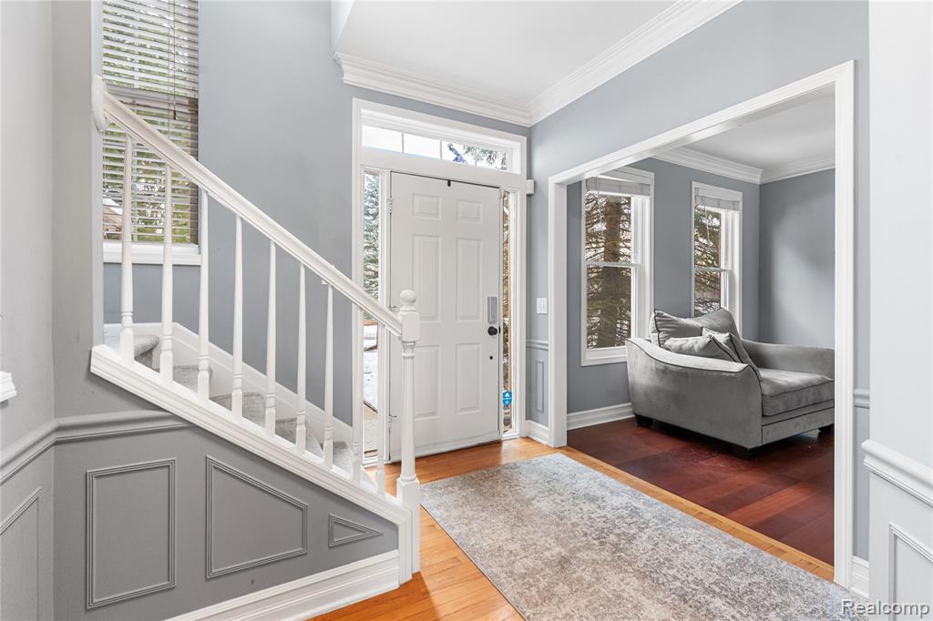 489 N Washington Street, Lake Orion, MI 48362 — Photo 3