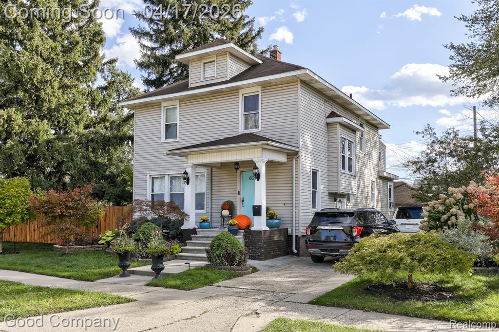 812 E George Avenue, Hazel Park, MI 48030 — front exterior