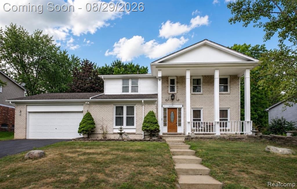30991 Oak Valley Court, Farmington Hills, MI 48331