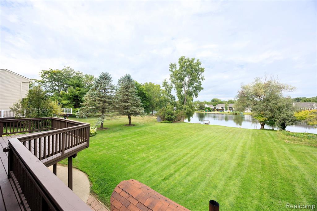 59692 Barkley Drive, New Hudson, MI 48165 — Photo 31