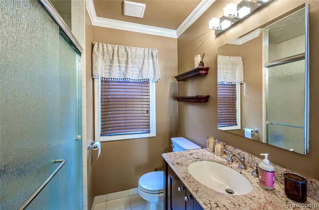 3566 Buckingham Avenue, Berkley, MI 48072 — Photo 19