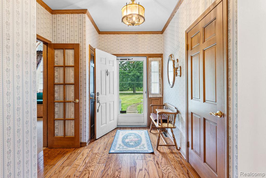 9482 Graytrax Road, Grand Blanc, MI 48439 — Photo 6