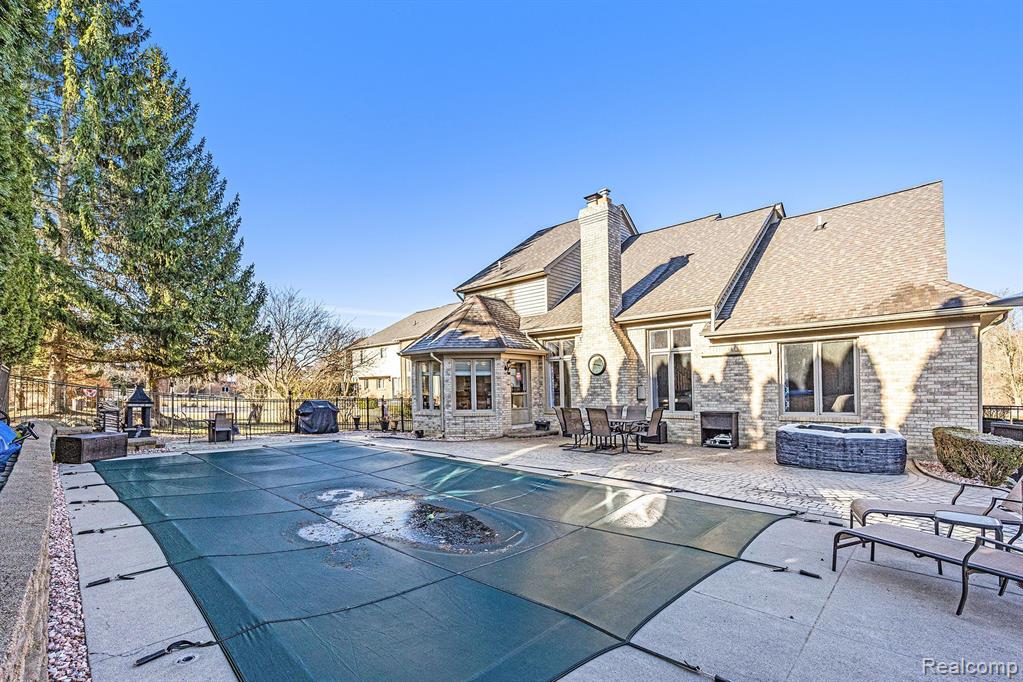 55670 PARKVIEW Drive, Shelby Twp, MI 48316 — Photo 37